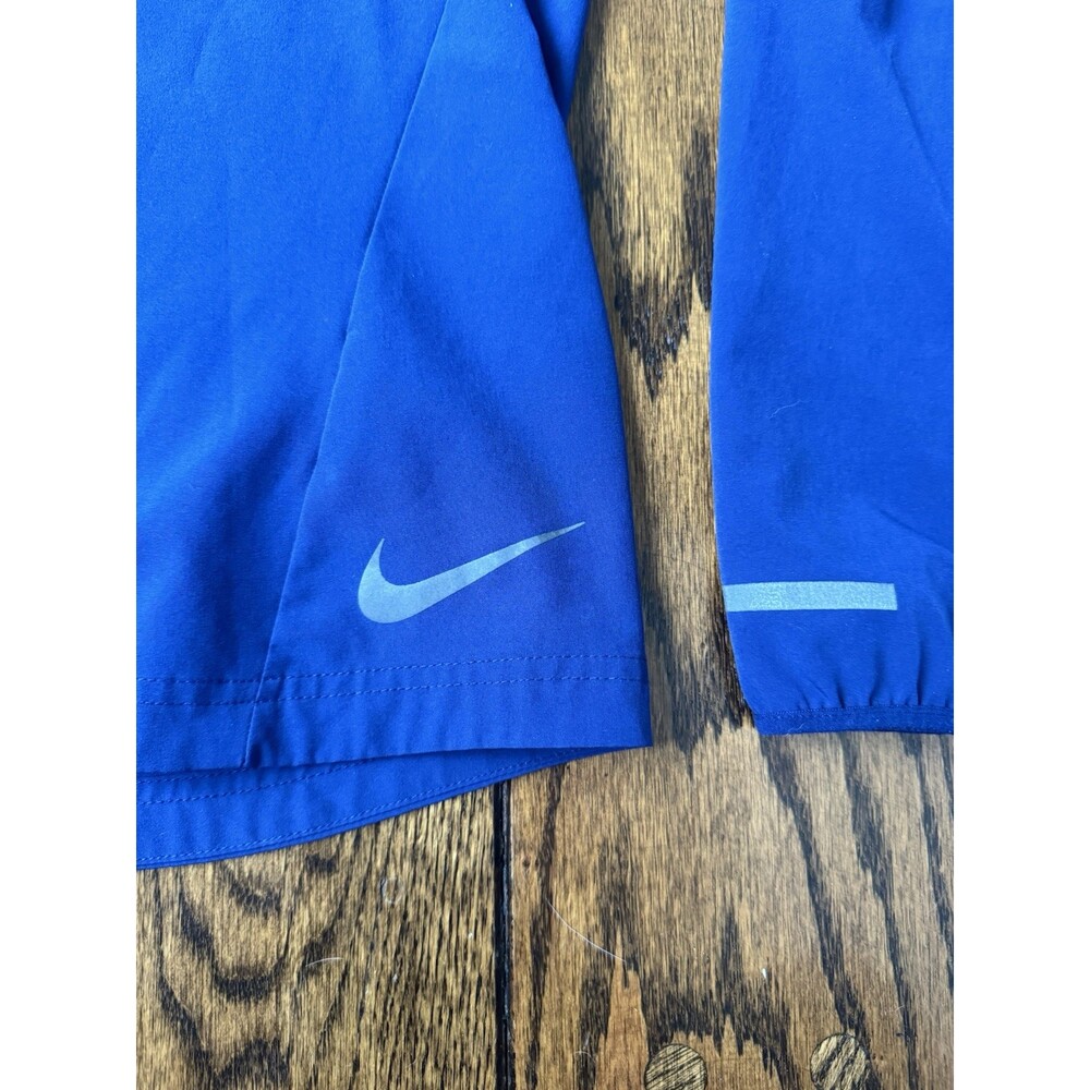 Nike Windbreaker Jacket Navy Blue Size Small Zip Up Long Sleeve Lightweight - Picture 2 of 8